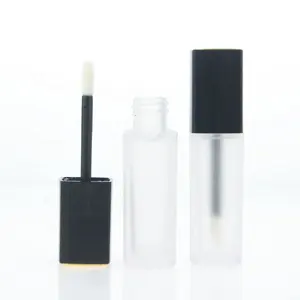 Frosted Square Lip Gloss Tube Lid Luxury Lip Gloss Empty Tube 5ml Plastic with Black Cosmetic Lipstick Packaging Lipstick Bottle