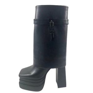 Botines de tacón grueso con plataforma alta y punta cuadrada para mujer, de metal, con diseño superpuesto y plegado - Product Image 1