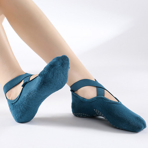 Chaussettes antidérapantes de haute qualité pour femmes, chaussettes de yoga respirantes, chaussettes de fitness en coton, chaussettes de danse, de barre, de ballet, de sport - Product Image 4