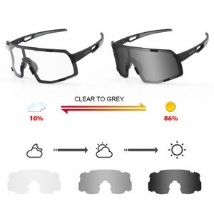 Tint Changing Custom Men Diving Sports Photochromic Sunglasses with PC Frame UV400 Lenses Adjustable Strap & Dustproof Design - Product Image 6
