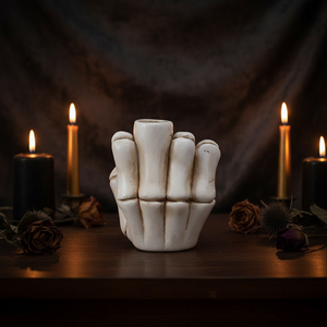 ใหม่เรซินแบบกำหนดเองเสน่ห์ของกะโหลกศีรษะบารอนของขวัญฮาโลวีนเชิงเทียนนิ้วกลางเชิงเทียนที่ใส่โครงกระดูกเรซินเชิงเทียน - Product Image 4