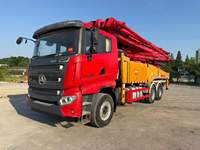 Camion pompe à béton de 49 m, moteur diesel remis à neuf 2021, système hydraulique de haute qualité, châssis Sany, en stock, prêt à être expédié