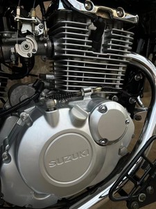 <span class=keywords><strong>Moto</strong></span> vintage Suzuki GZ150 - Moteur monocylindre 150 cm³ - Économe en carburant et durable - Motos d'<span class=keywords><strong>occasion</strong></span> - Product Image 5