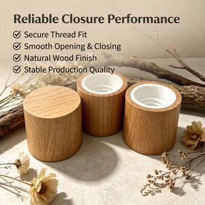 ขวดโลชั่นโทนเนอร์ฝาไม้เวียดนาม WeWood Personal Care พร้อมปลอกเกลียวด้านในและฝาไม้ทรงกระบอก บรรจุภัณฑ์ออร์แกนิก - Product Image 3