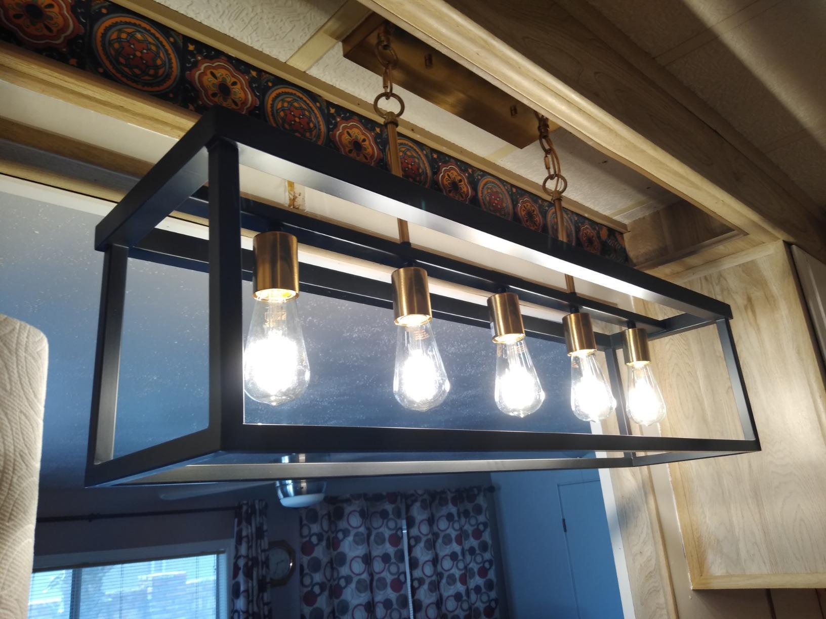 WFZRXFC Lustre de Ferme Noir Rustique Industriel luminaire Bougie Plafond Pendentif lumière pour Salon Salle à Manger Cuisine île Foyer Chambre éclairage