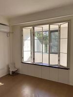 Ventana Abatible Minimalista Insonorizada de Plástico y Acero para Balcón y Dormitorio