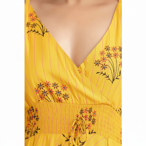 SHKUP1363 sin mangas mostaza Floral estampado Fit Flare Maxi vestido diseño personalizado elegante aberturas translúcido característica libre para el día - Product Image 1