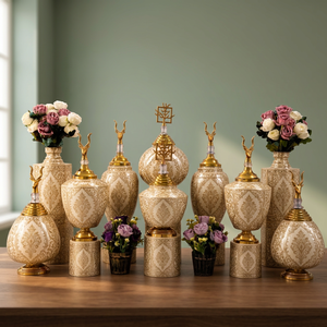 แจกันตกแต่งสีทองหรูหราสำหรับตกแต่งโรงแรม งานแต่งงาน และงานเลี้ยง - Product Image 3