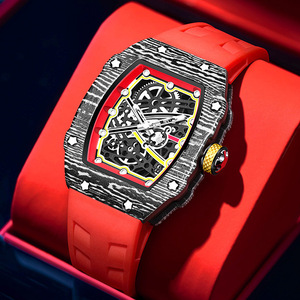 Orologio al Quarzo Sportivo da Uomo con Quadrante Grande, Cassa Sottile a Forma di Botte, Cinturino in Silicone, Motivo in Fibra di Carbonio, Vendita all'Ingrosso - Product Image 1