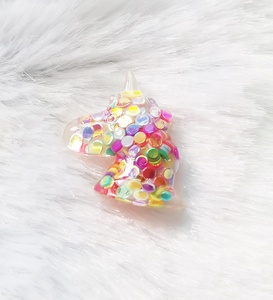13x15mm lentejuelas transparentes caballo resina cuentas <span class=keywords><strong>pegamento</strong></span> en el vestido de novia y <span class=keywords><strong>pegamento</strong></span> de diamantes de imitación Flatback en el pendiente como decoración - Product Image 2