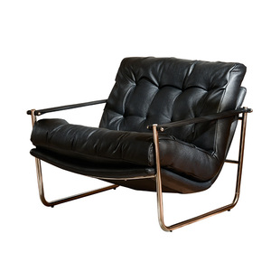 Fauteuil simple rétro nordique en cuir véritable noir capitonné avec structure en métal pour salon - Product Image 5