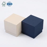 Boîte cadeau rigide en carton ondulé épaissi, écologique et biodégradable, avec fente pour le couvercle, finition mate, logo personnalisable, estampage à chaud doré