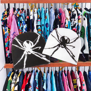 Casquette d'hiver unisexe en acrylique à motif araignée, sans visière, en tissu courant, idéale pour les voyages, la plage et les fêtes d'Halloween – Vente chaude - Product Image 3