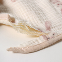 Vente en gros de bavoirs colorés personnalisés en coton pour l'alimentation des bébés en forme de U bavoirs lavables pour nouveau-nés bavoirs en coton pour enfants