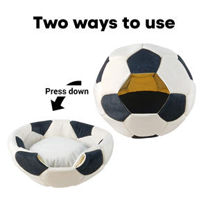C4P Art Soccer Ball Hunde bett Sport-Themen-Haustier bett Für kleine Hunde, Welpen, Katzen-Kissen einsatz mit Plüsch futter, 17x17 - Product Image 2