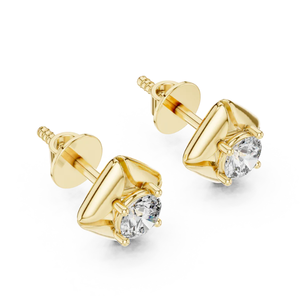 Boucles d'oreilles luxueuses en diamant solitaire en or avec coupe brillante ronde pour une sophistication sans effort de l'Inde - Product Image 4