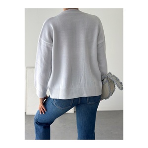 Cardigan en tricot blanc basique pour femme, fermeture boutonnée intégrale, col rond, manches longues, taille standard S M L XL compatible - Product Image 1