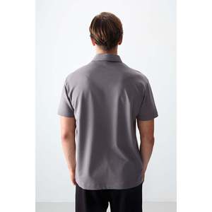 T-shirt basique pour homme en coton gris foncé, épais, doux, texturé, col polo, coupe ample - 88381 - Gris foncé - Product Image 4