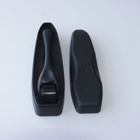Rouleau à Barbe de Haute Qualité 540 Aiguilles, Premium Noir, Titane, Étiquette Privée, pour Hommes