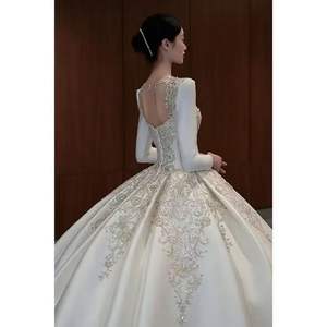 NDB10496 Abito da Sposa Nuovo Stile, Maniche Lunghe in Stile Francese, Lavorazione Artigianale di Lusso, Alta Gamma con Strascico, Principessa Eterea - Product Image 6