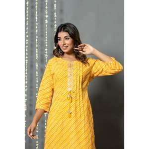 ชุดเดรสสำหรับผู้หญิงทรงตรงพิมพ์ลายดอกไม้แบบพรีเมี่ยมพร้อมกางเกงและ Dupatta - Product Image 2