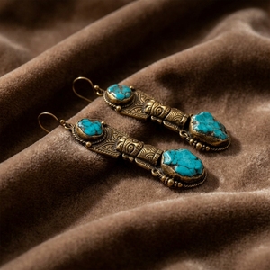 Pendientes Largos Bohemios Vintage Personalizados al por Mayor, de Cobre Antiguo con Turquesa Sintética, Joyería Étnica Hipoalergénica Bañada en Oro - Product Image 2