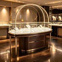 Présentoir à bijoux colonne romaine de luxe personnalisable avec éclairage LED, base en marbre durable, dôme en verre, facile à nettoyer