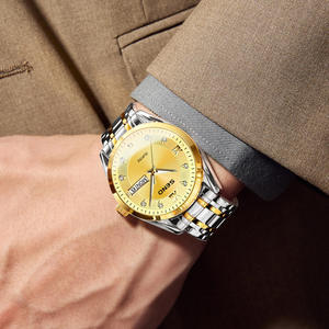 Reloj de Cuarzo para Hombre, Correa de Acero Inoxidable Dorada, Resistente al Agua 3BAR, Esfera Analógica, Botón de Presión, Cierre Oculto de 22CM, Estilo Ejecutivo - Product Image 3