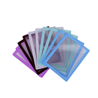 Protège-cartes haut de gamme à bordure vibrante avec fermeture à clip, couleurs personnalisables pour collections de cartes à collectionner de valeur