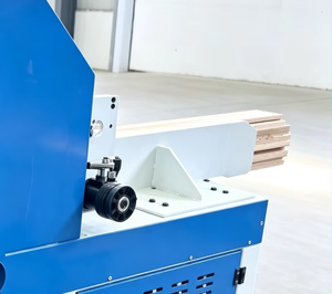 Machine de dépoussiérage pour surfaces en bois, 4 brosses, nettoyeur hydraulique de poussière pour dalles de bois, pour le traitement des palettes et des planches en bois - Product Image 5