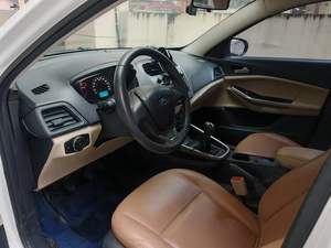 <span class=keywords><strong>Ford</strong></span> 1.5L Auto Happiness, Veicolo a Nuova Energia ad Alta Velocità, Tetto Apribile, Pneumatici Run-Flat, Controllo di Crociera, Auto Usata - Product Image 3