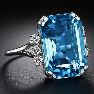 Anello dal Design Rettangolare Lungo ed Elegante per Donne - Product Image 2