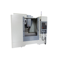 Centre d'usinage vertical 3 axes VMC850 avec guides linéaires, machine-outil CNC pour l'usinage de pièces en alliage d'aluminium