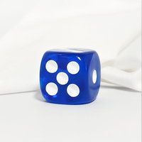 Vente en gros de dés à 6 faces en acrylique de 16 mm, transparents bleus avec points blancs pour les jeux de dés DND RPG