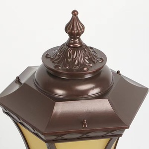 Lampe solaire extérieure en bronze pour pelouse, LED IP65 résistante à l'eau, lumière du jour 5000K, abat-jour en métal, détecteur de mouvement, garantie 5 ans - Product Image 6
