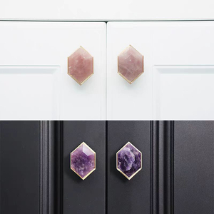 Boutons de poignée <span class=keywords><strong>en</strong></span> cristal rose, à trou unique, <span class=keywords><strong>en</strong></span> <span class=keywords><strong>pierre</strong></span> naturelle avec base <span class=keywords><strong>en</strong></span> laiton, pour meubles, portes, tiroirs et armoires - Product Image 2