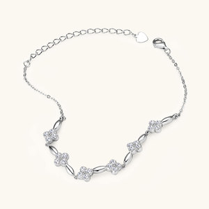 Glücksbringer Vierblättriges Kleeblatt Zertifiziertes Trendiges Stapelbares 14K Vergoldetes 925 Sterling Silber Krappenfassung 2mm Moissanit Armband für Damen - Product Image 6