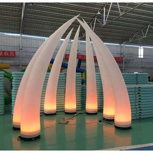 Lumières LED ivoire <span class=keywords><strong>de</strong></span> défense gonflable <span class=keywords><strong>de</strong></span> taille personnalisée cône gonflable éclairé <span class=keywords><strong>de</strong></span> pilier gonflable pour la décoration <span class=keywords><strong>de</strong></span> <span class=keywords><strong>mariage</strong></span> événement - Product Image 2