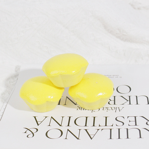 Mini gâteau en tranches, jouets moelleux en PU, charme mochi pour enfants, style anime mignon, jouet sensoriel anti-anxiété, nouveauté - Product Image 3