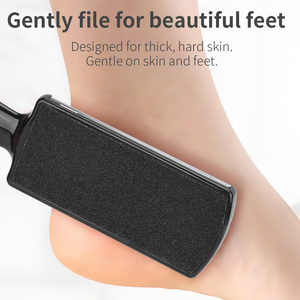 Râpe à pieds anti-callosités – Râpe en acier inoxydable à grains grossiers et fins pour éliminer les peaux mortes et polir, lavable, utilisation humide/sèche - Product Image 2