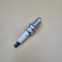 Autoteile Zündkerze IFR6E-11 27410-23700 27410 23700 IFR5G-11 Platin-Zündkerzen für Autos