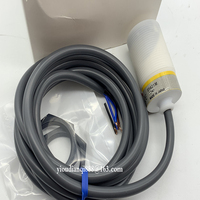 Tersedia Sensor Saklar Proximity Baru E2FQ-X5D1 E2FQ-X2D1 E2FQ-X2E1 X10D1 E2FQ-X5E1 X10F1 Penjual Terpercaya Bergaransi Satu Tahun