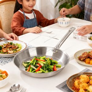 Sartén de cuerpo de calibre grueso antideformación para cocinar incluso sin puntos calientes - Product Image 1