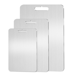 Planche à découper en titane pur à 100 %, monobloc, lavable au lave-vaisselle et non toxique pour la cuisine - Product Image 1