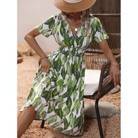Robe de plage florale en gros, robe à manches courtes, fabricant de robes à col en V, robe courte, directement de l'usine