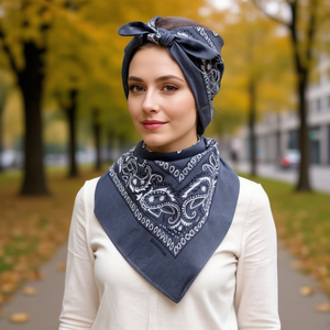 Sciarpa quadrata Angelina Complete 54x54 cm 100% cotone blu grigio Paisley per donna, accessorio moda - Product Image 2