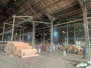 4x8 Meranti Pristine plywoods 28มม. เฟอร์นิเจอร์สไตล์อุตสาหกรรมห้องนอนห้องนั่งเล่นรับประกัน1ปี E0ฟอร์มาลดีไฮด์ในร่ม - Product Image 2