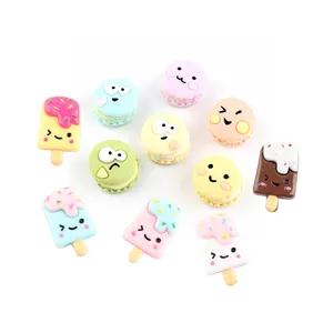 Venta caliente encantos de resina sonrisa cara Express helado en miniatura donut para accesorios DIY