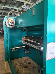 Presse <span class=keywords><strong>plieuse</strong></span> hydraulique CNC 100T 3200mm pour la pliage de tôles, <span class=keywords><strong>plieuse</strong></span> de métal à vendre - Product Image 2