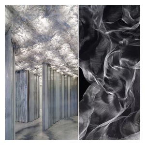 Tissu en tulle rigide métallisé doré froissé et pliable pour toile de fond de mariage, voile de mariée et décoration de fête - Product Image 6